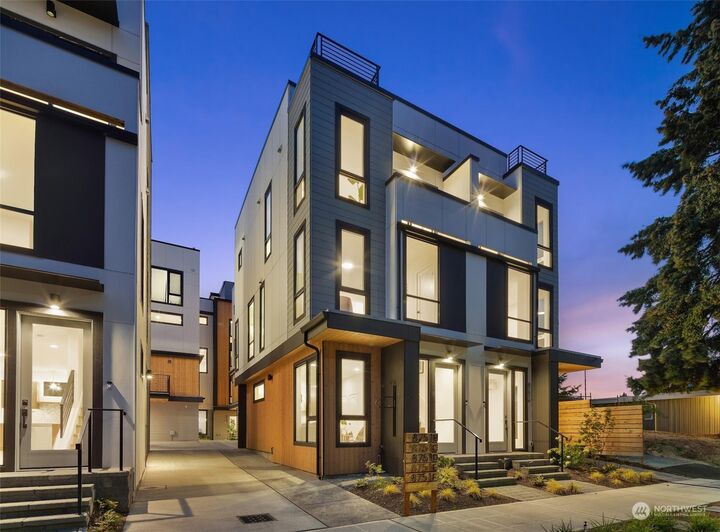 Property Photo: 8751 A 14th Avenue NW WA 98117