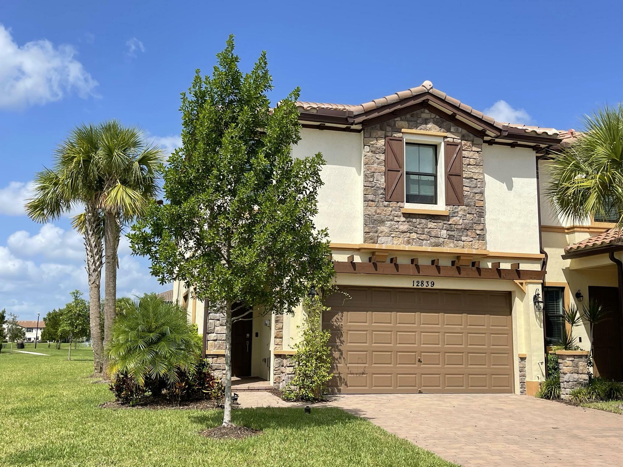 Property Photo:  12839 Anthorne Lane  FL 33436 