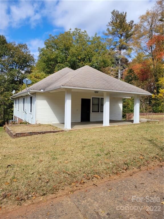 Property Photo: 3088 Wesleyan Church Road NC 28092