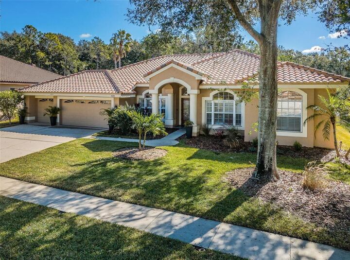 Property Photo: 4645 Juniper Drive FL 34685