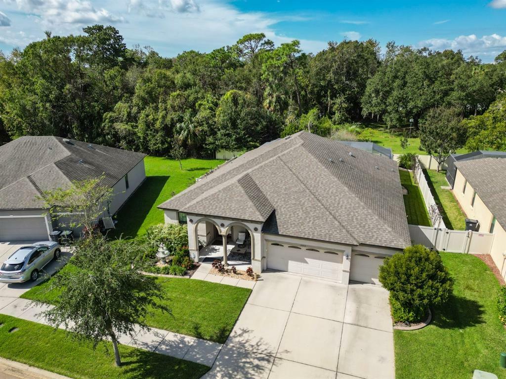 Property Photo:  11012 Brahman Ranch Circle  FL 33578 