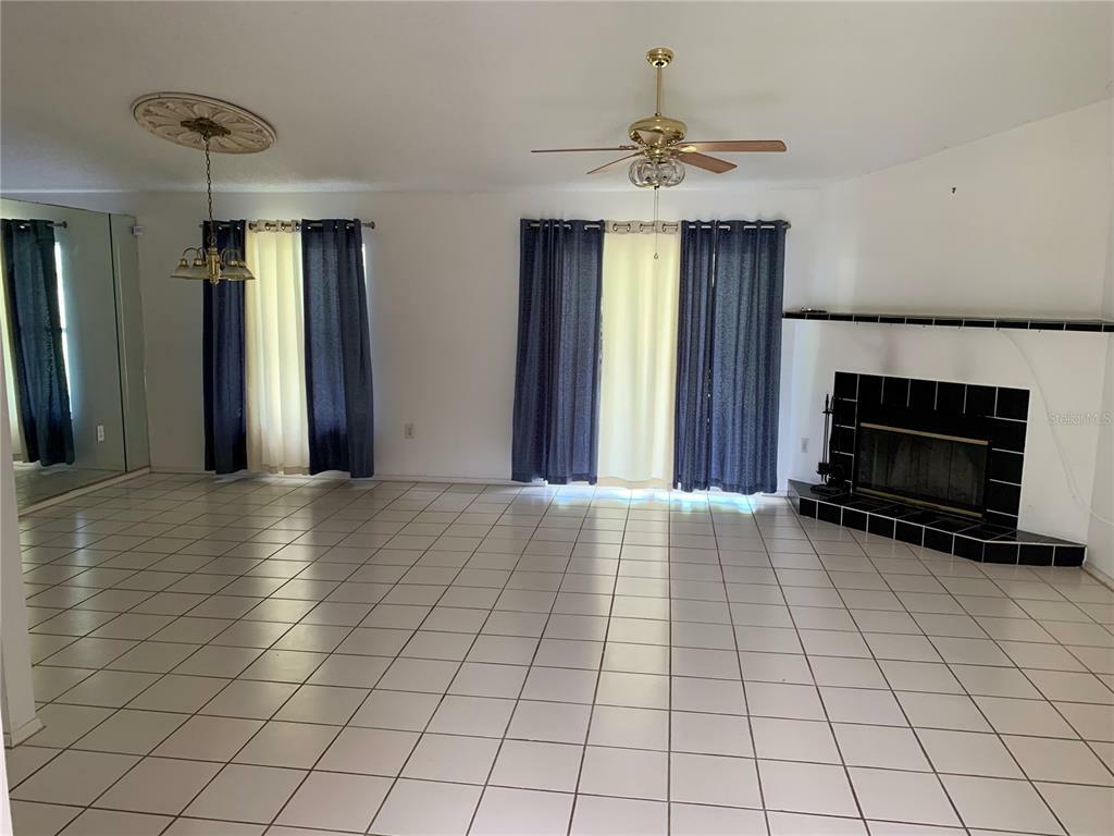 Property Photo:  3121 6th Avenue W  FL 34221 