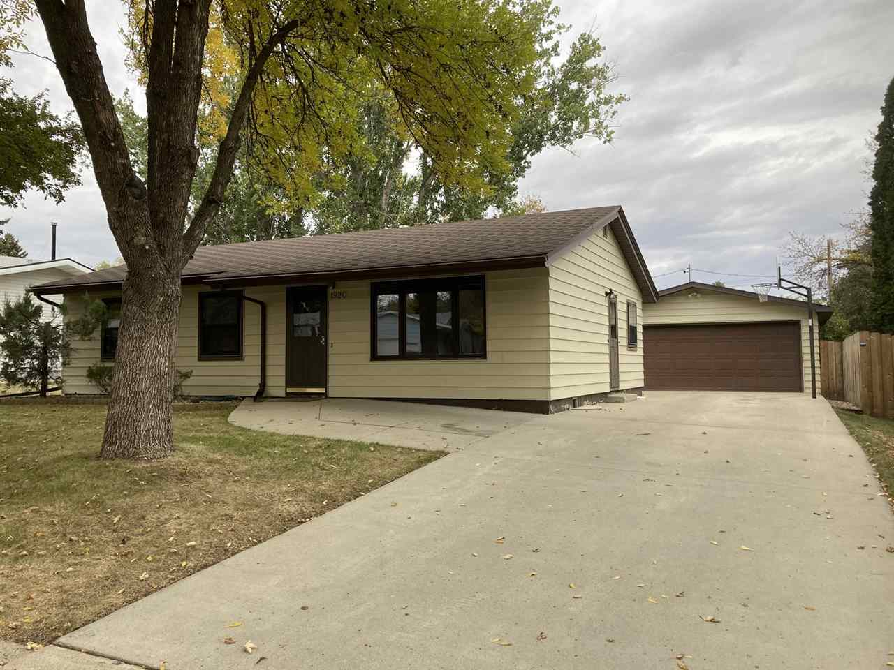 Property Photo:  1920 NW 9th St.  ND 58703 