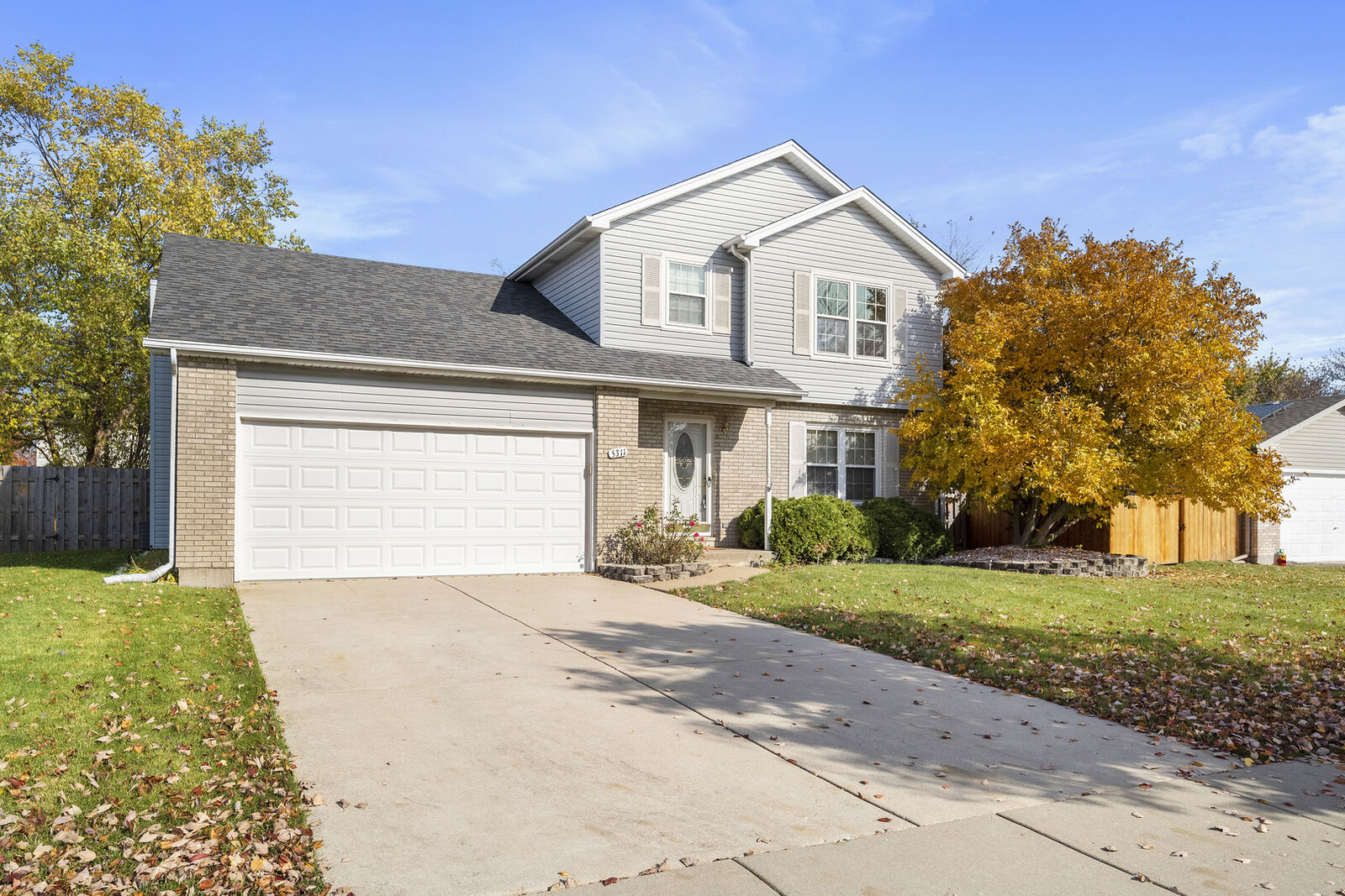 Property Photo:  5311 Lindenwood Circle  IL 60586 