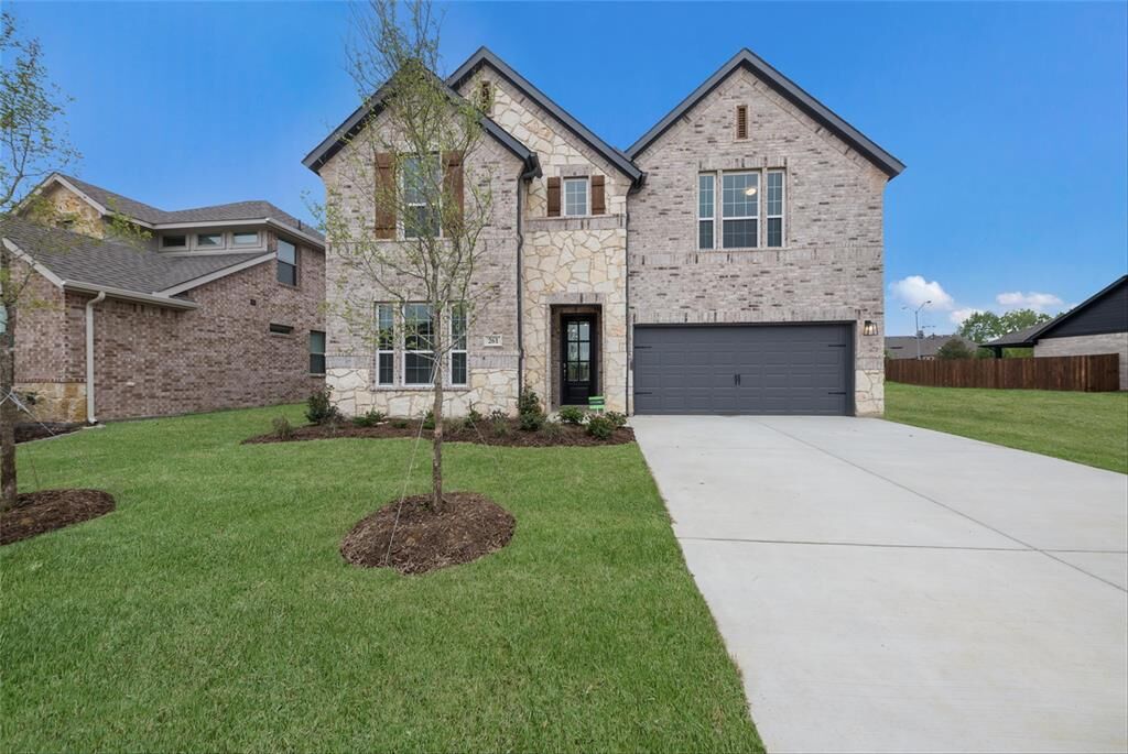 Property Photo: 261 Allegheny Drive TX 76028