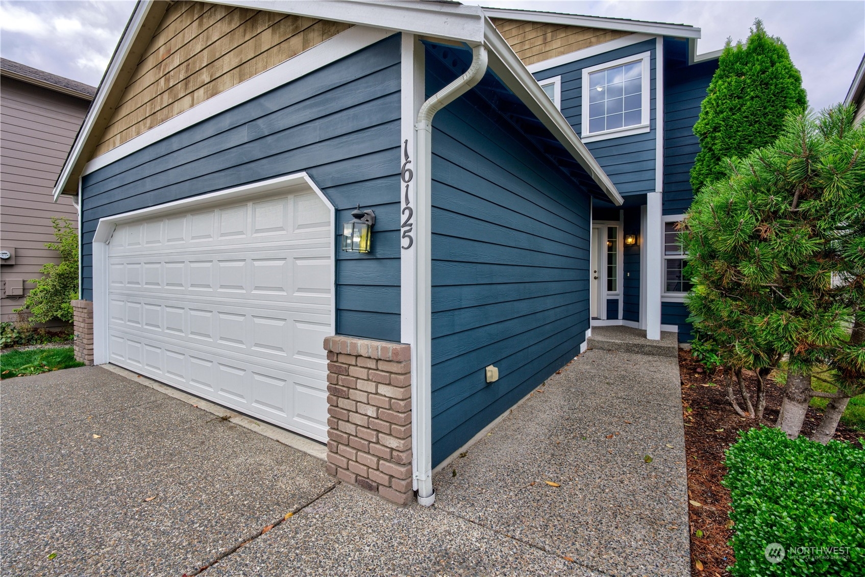 Property Photo:  16125 SE 259th Court  WA 98042 