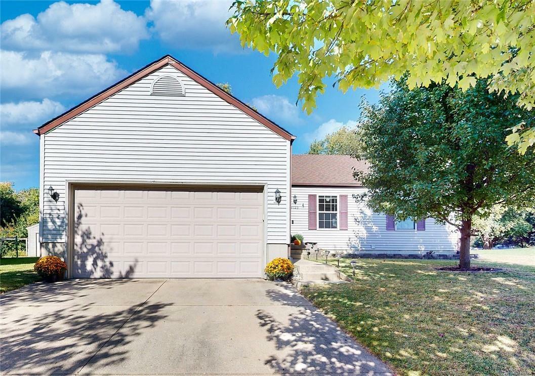 Property Photo:  3123 Colorado Drive  IL 62526 