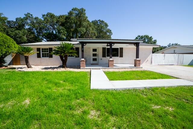 Property Photo:  12 8th Street Street  FL 32579 