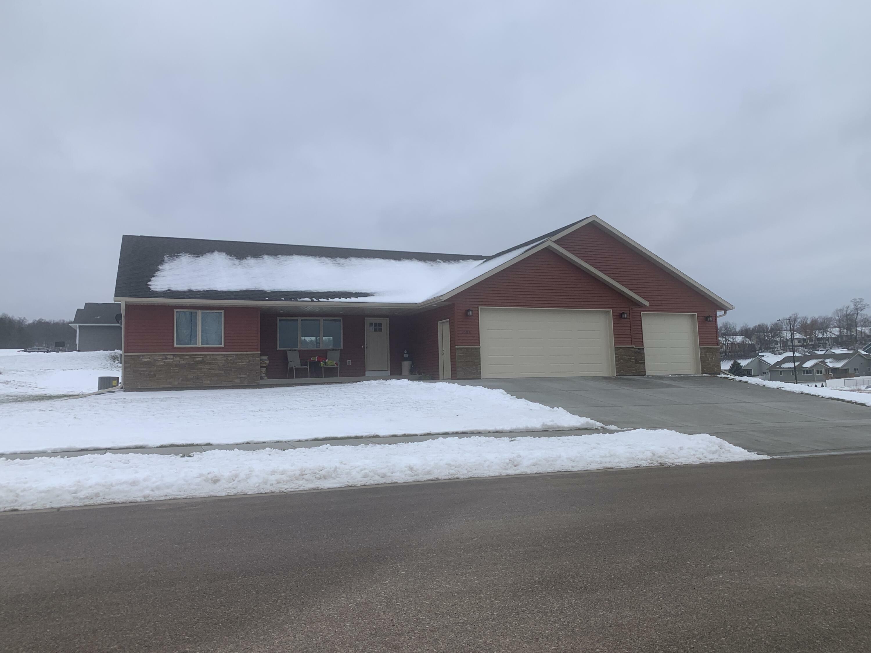 1360 Bridger Dr  Holmen WI 54636 photo