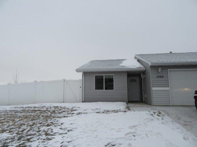 1542 35th Ave SE  Minot ND 58701 photo