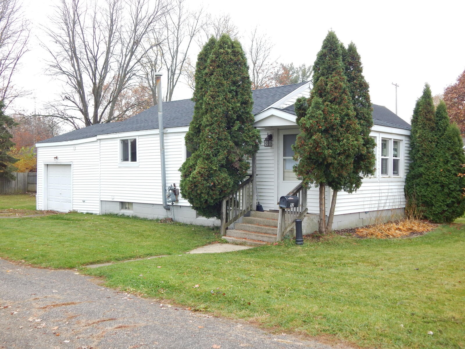 Property Photo:  52 W Gardner Street  MI 49345 