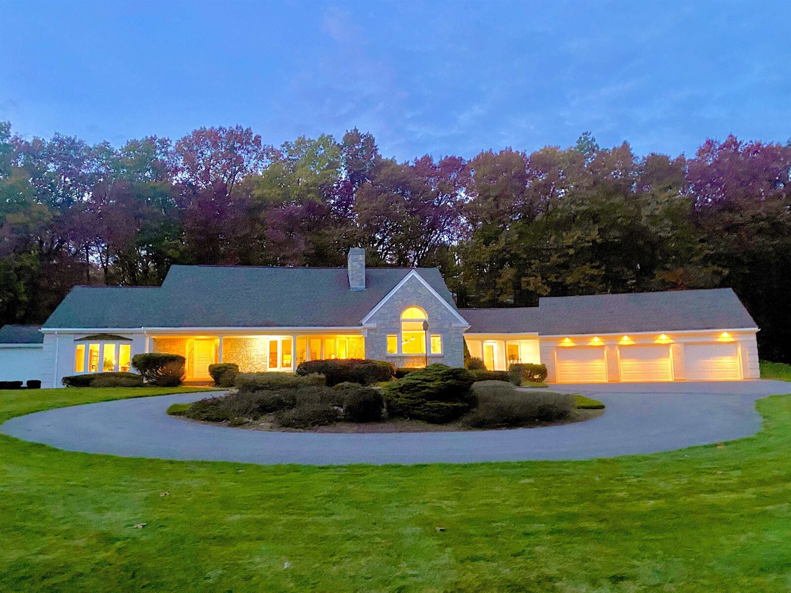 Property Photo: 22 Cricket Hill Road NH 03110