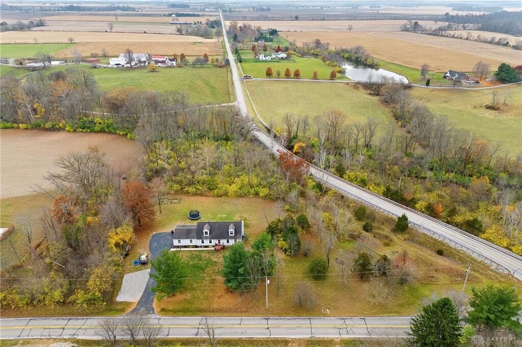 Property Photo: 3521 Waynesville Jamestown Road OH 45335