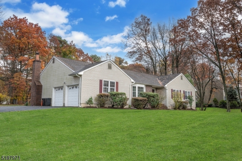 Property Photo: 6 Radcliff Dr NJ 07876