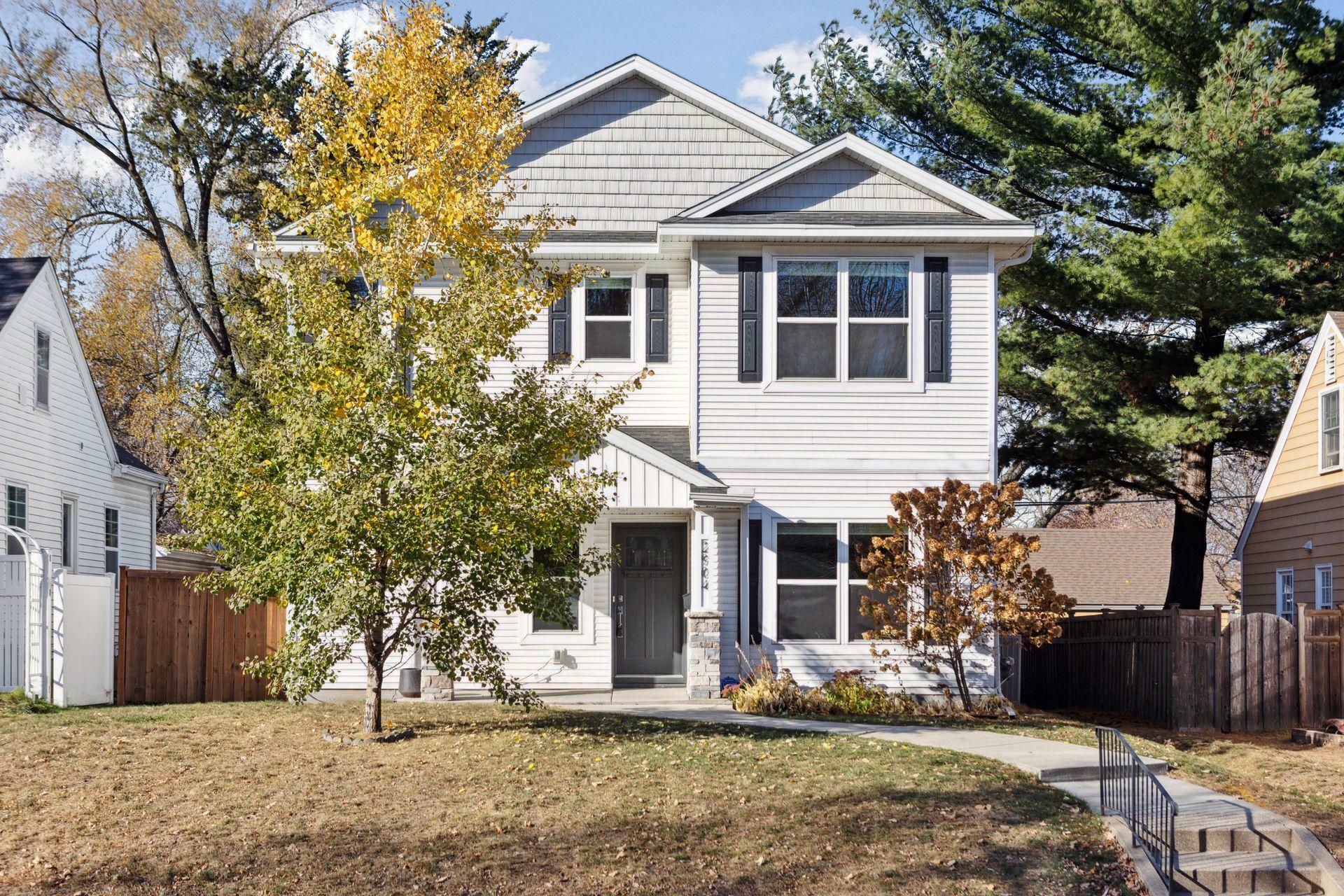Property Photo:  2904 Princeton Avenue  MN 55416 