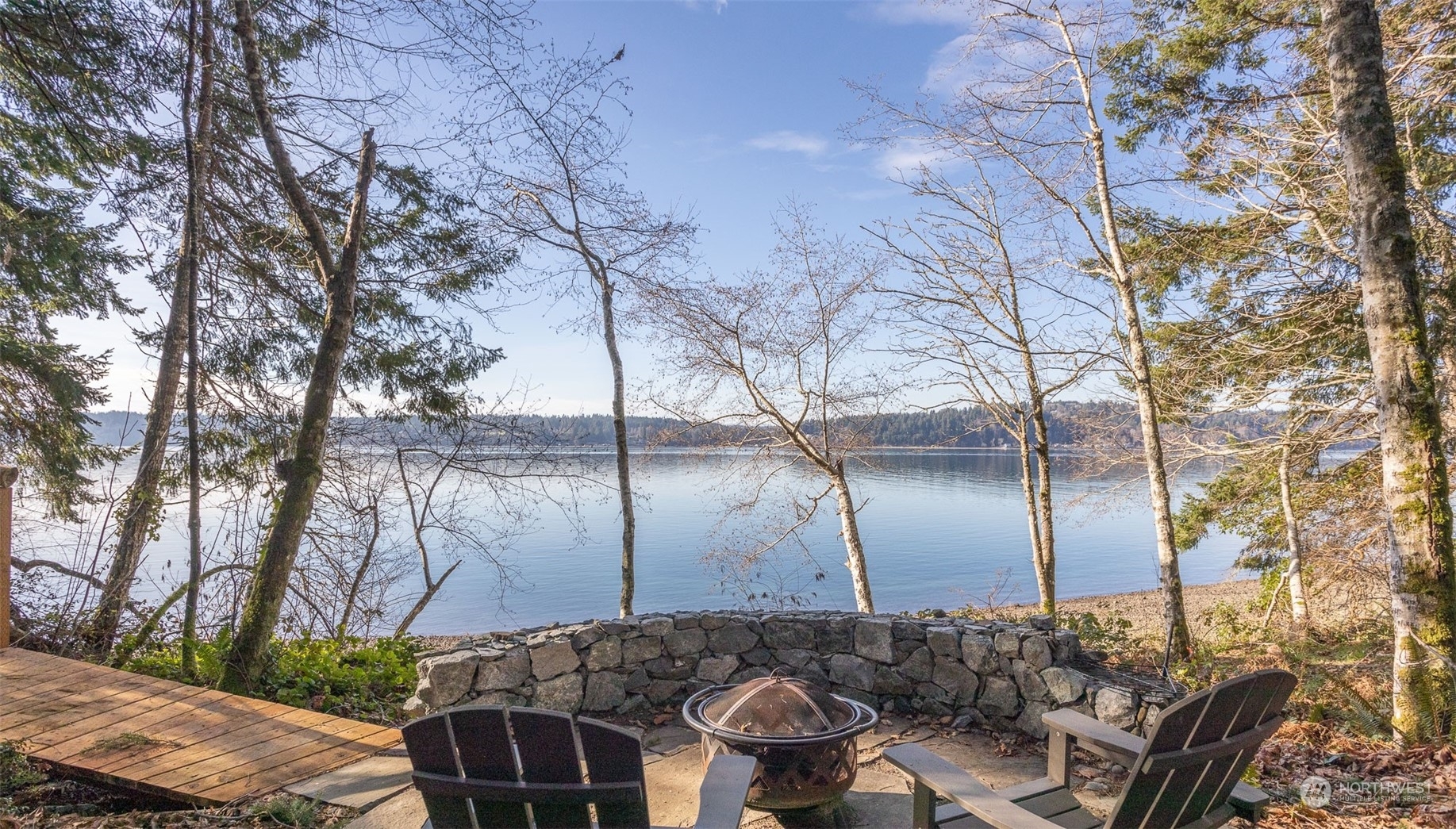 Property Photo:  137 Xx SW Madrona Road  WA 98070 