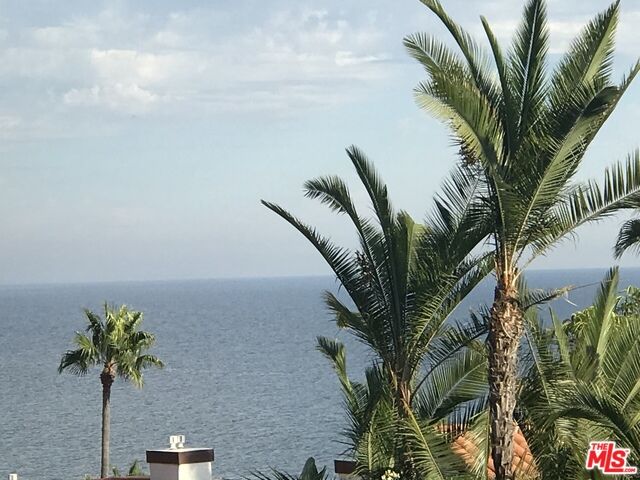 Property Photo:  26664  Seagull Way B107  CA 90265 