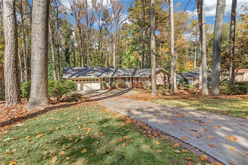 Property Photo: 3328 Embry Hills Drive GA 30341