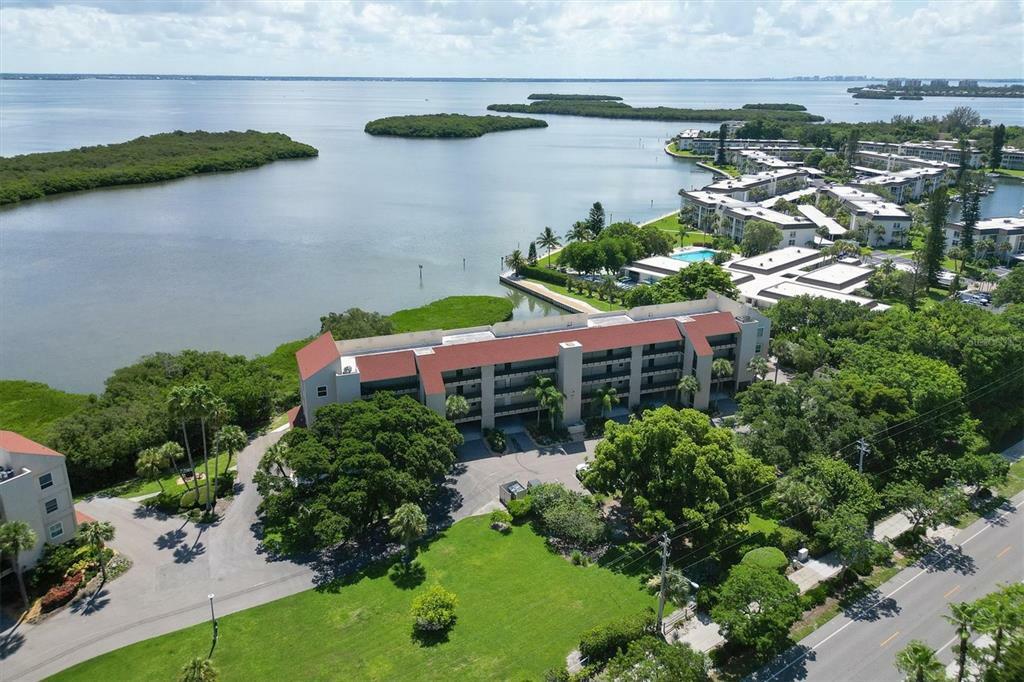 Property Photo: 4500 Gulf Of Mexico Drive 202 FL 34228