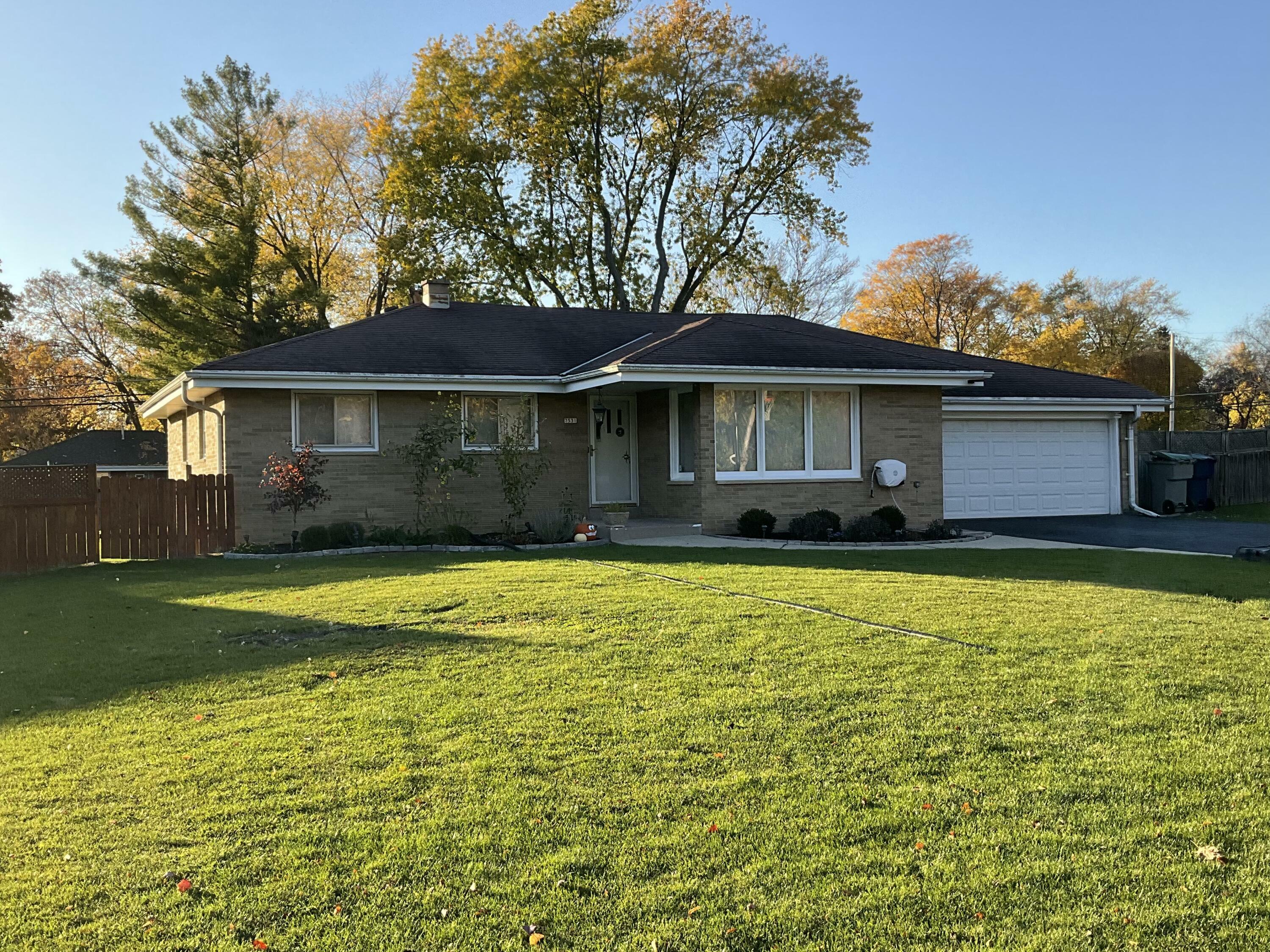 Property Photo: 7531 N 51st Blvd WI 53223