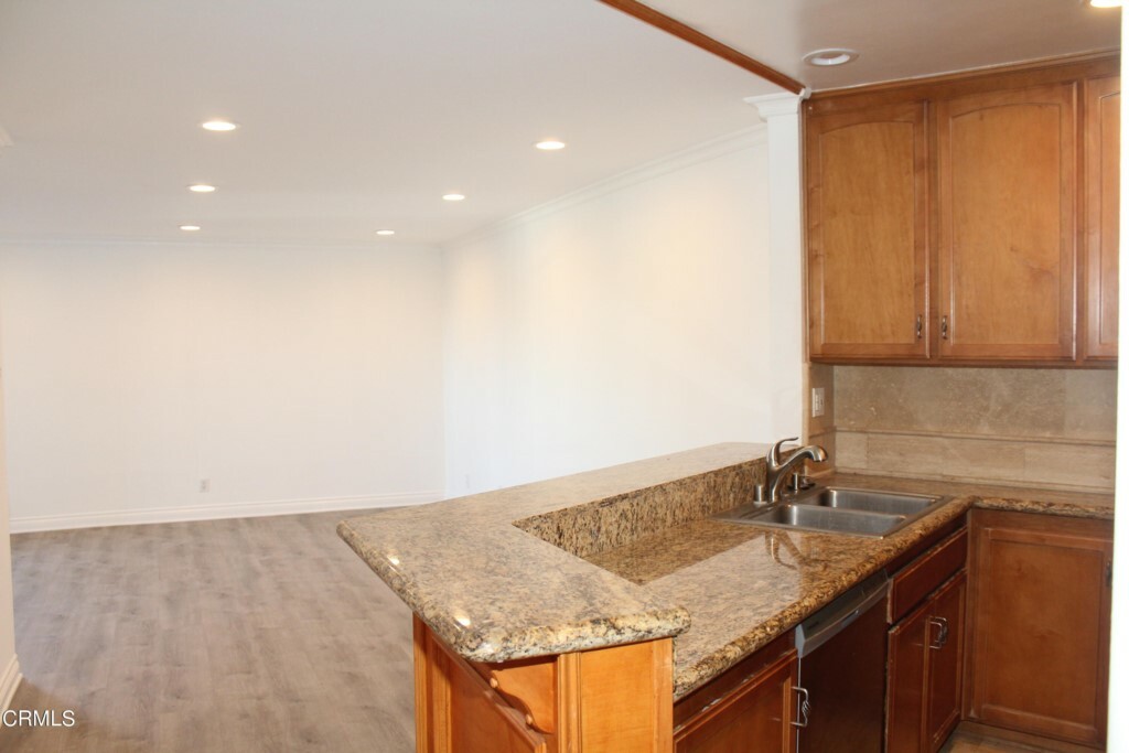 Property Photo:  2901 Peninsula Road 141  CA 93035 