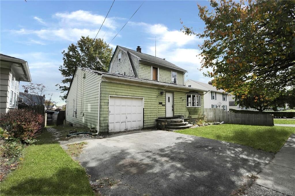 Property Photo: 4018 Main Street CT 06614