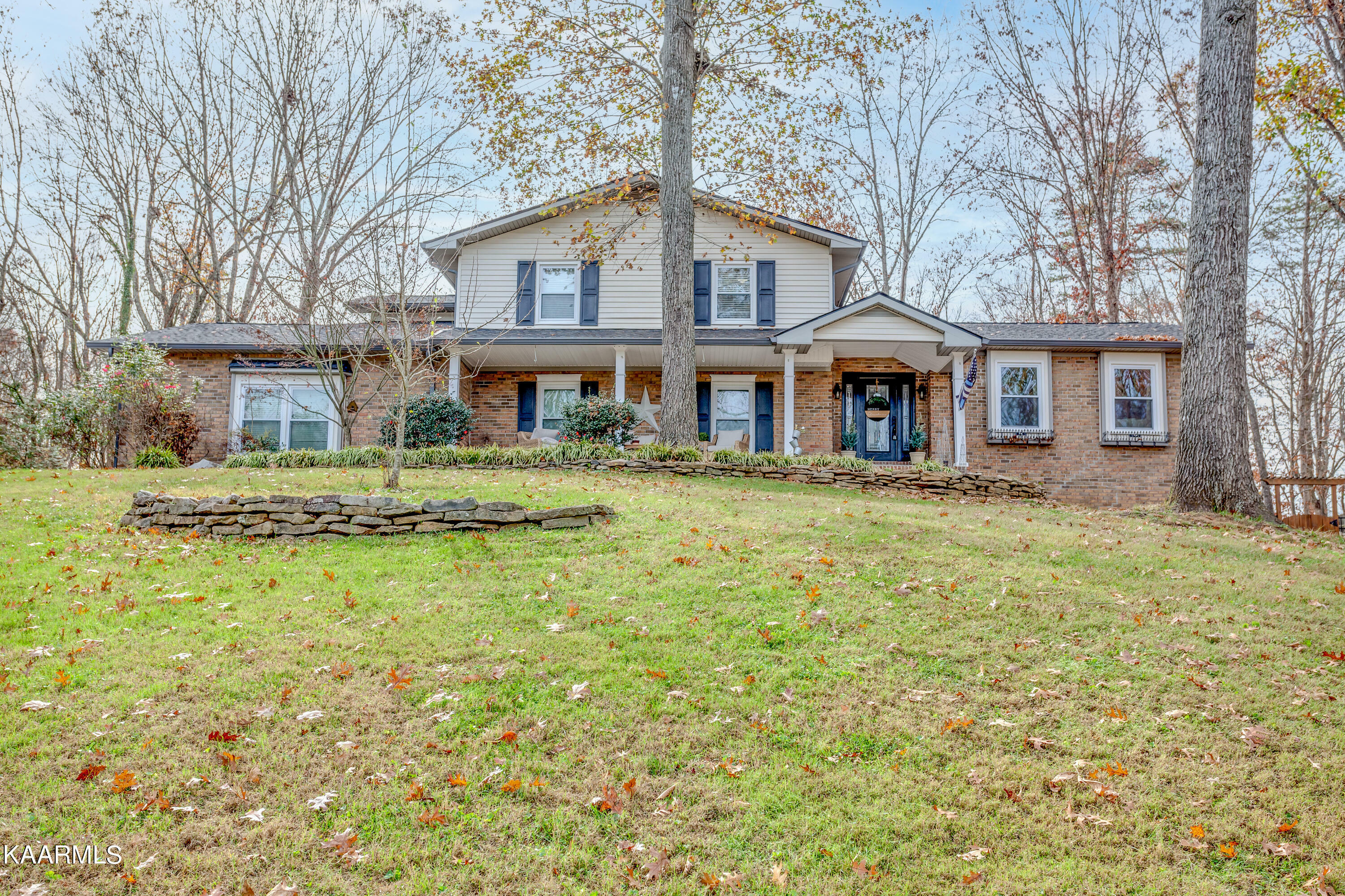Property Photo: 101 Clifton Circle TN 37830