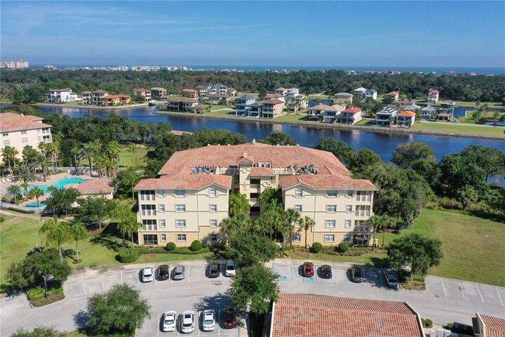 Property Photo:  115 Riverview Bend S 2126  FL 32137 
