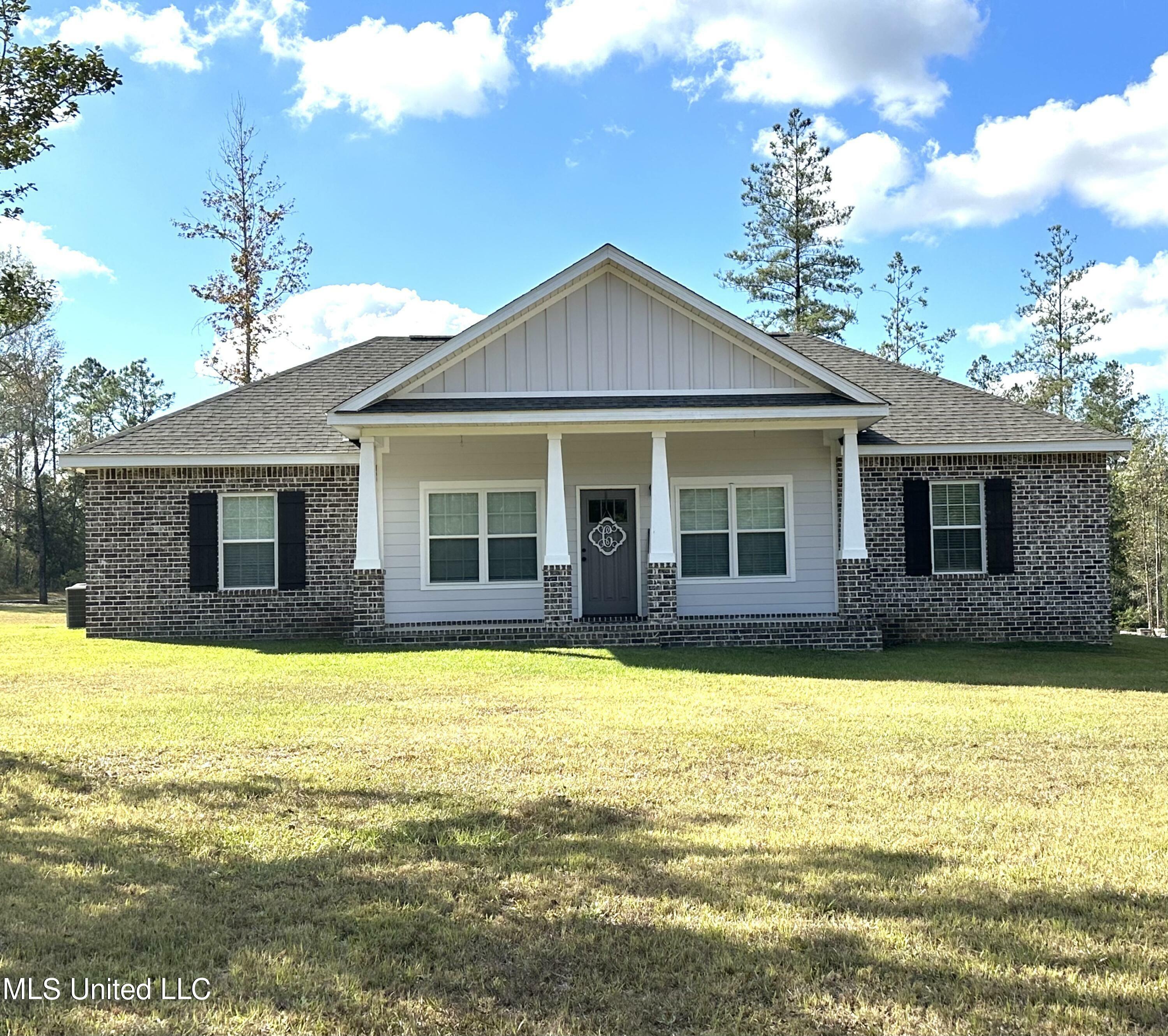 Property Photo:  105 Pineview Drive  MS 39452 