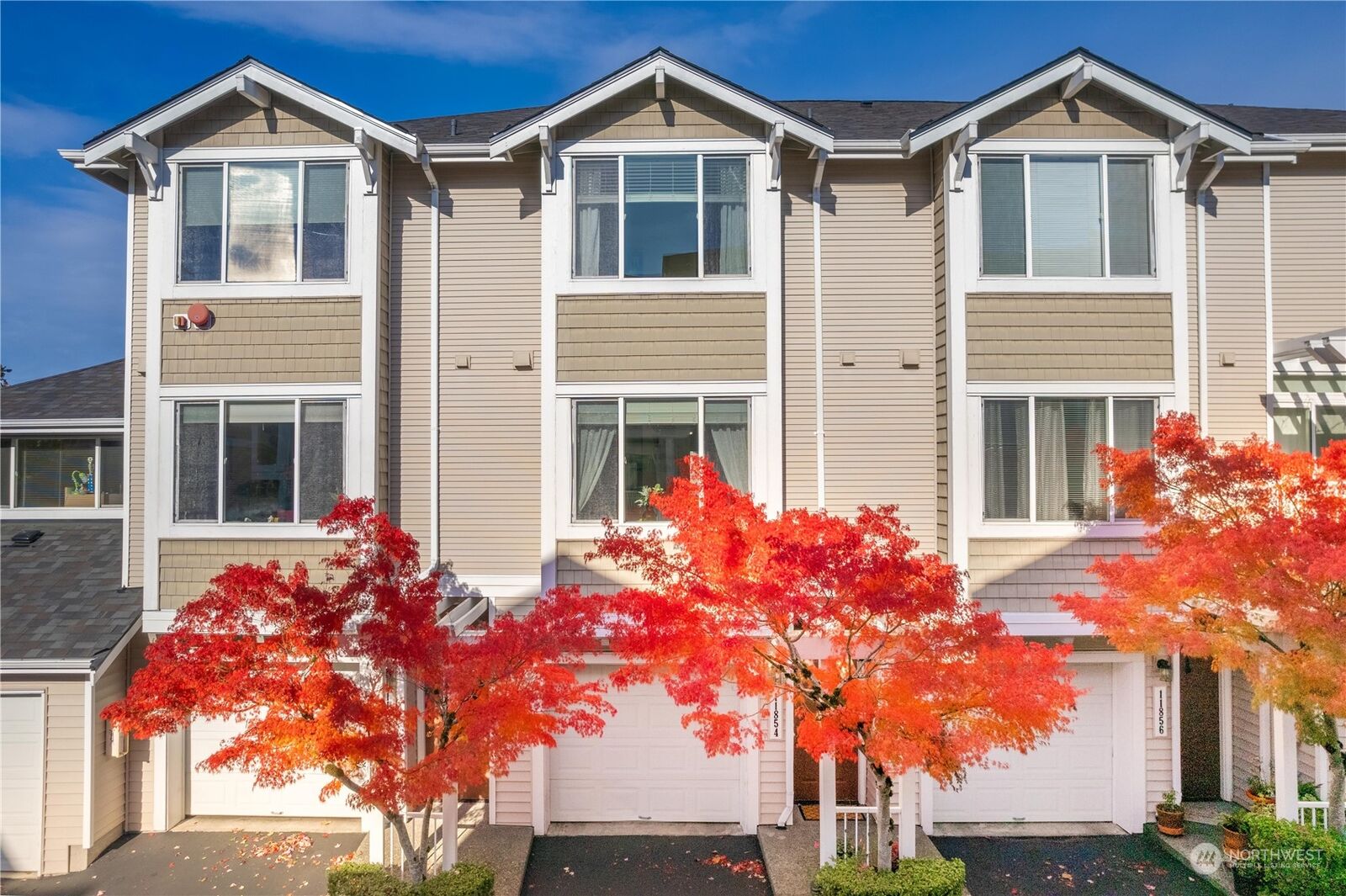 Property Photo: 11854 NE 162nd Lane WA 98011