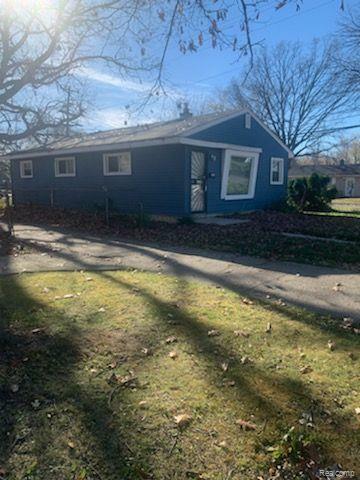 Property Photo: 26743 Florence Street MI 48141