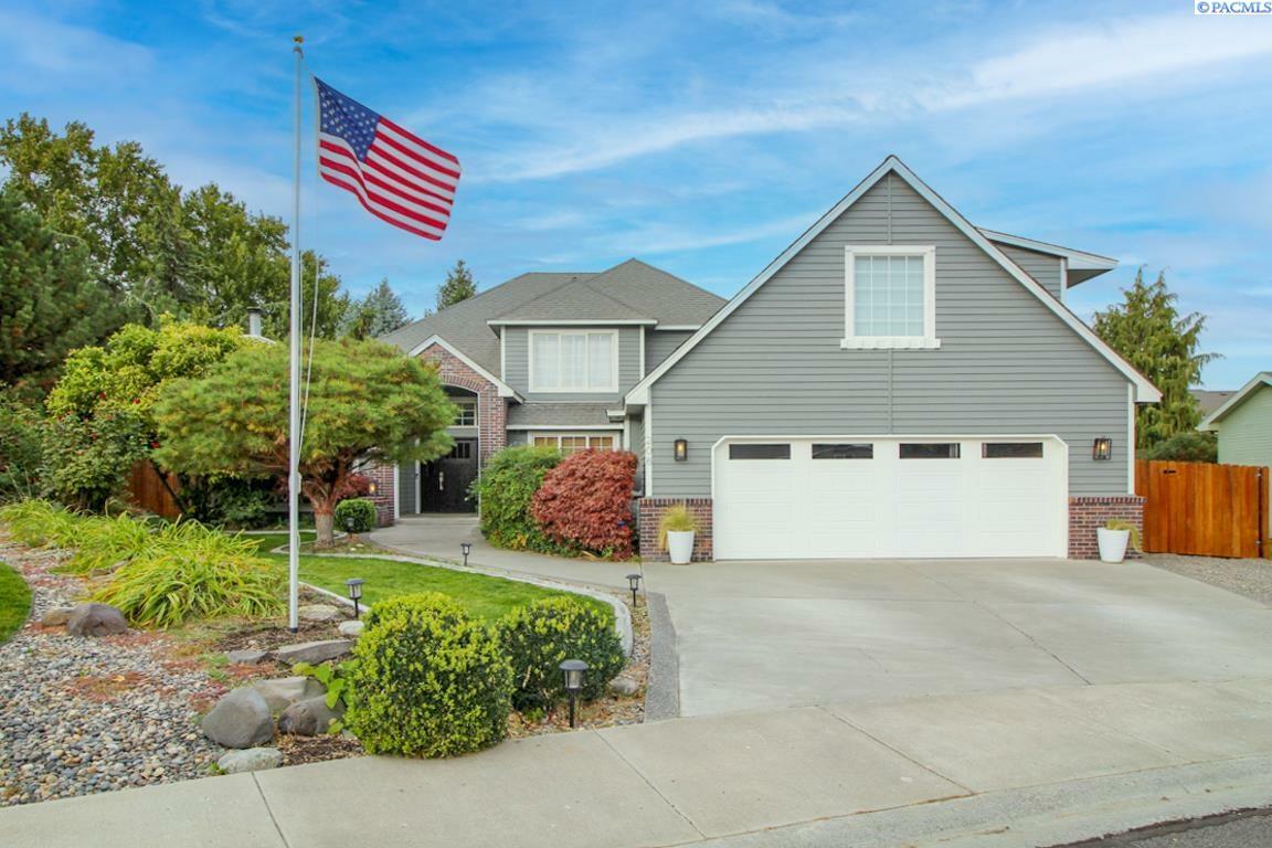 Property Photo:  208 Rocky Mountain Court  WA 99352 