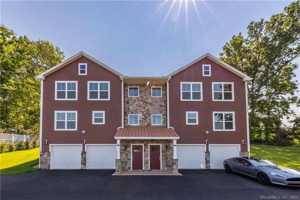 Property Photo:  976 Deming Road  CT 06037 