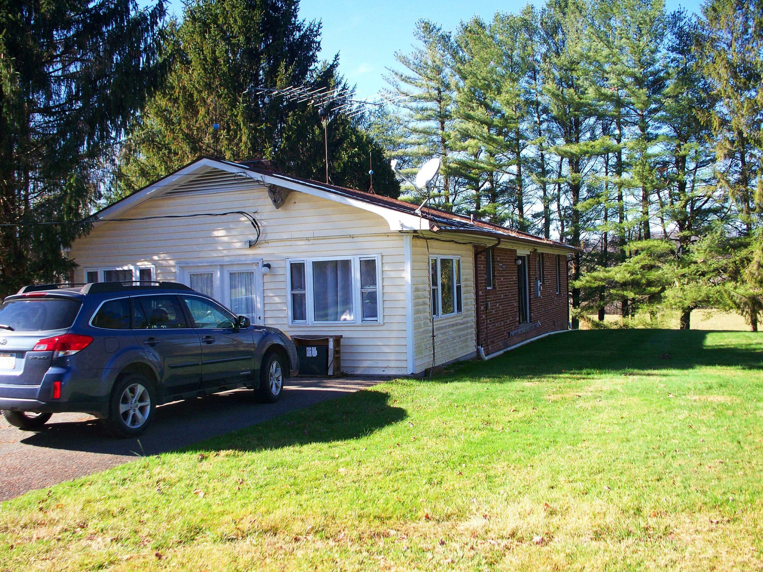 Property Photo:  17223 W Midland Trl  WV 24931 