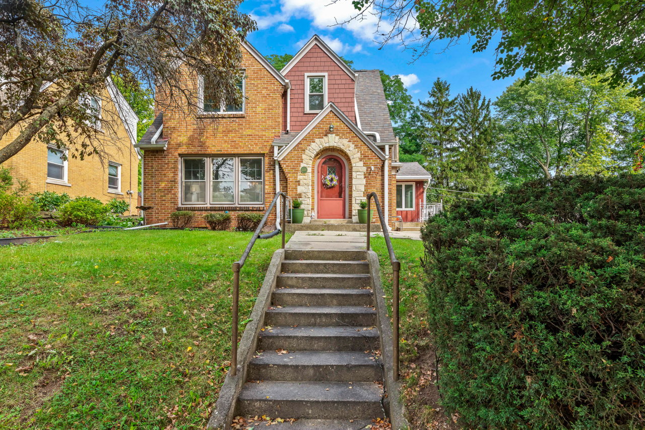 Property Photo: 2376 N 115th St WI 53226