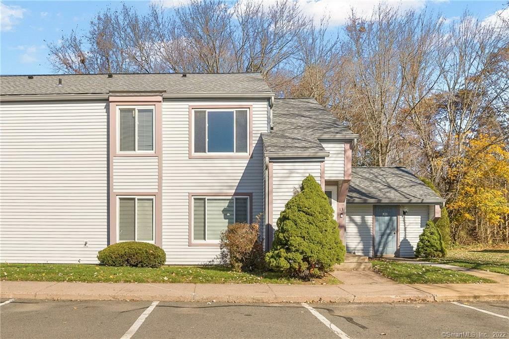 Property Photo:  14 Candlewood Drive 14  CT 06074 