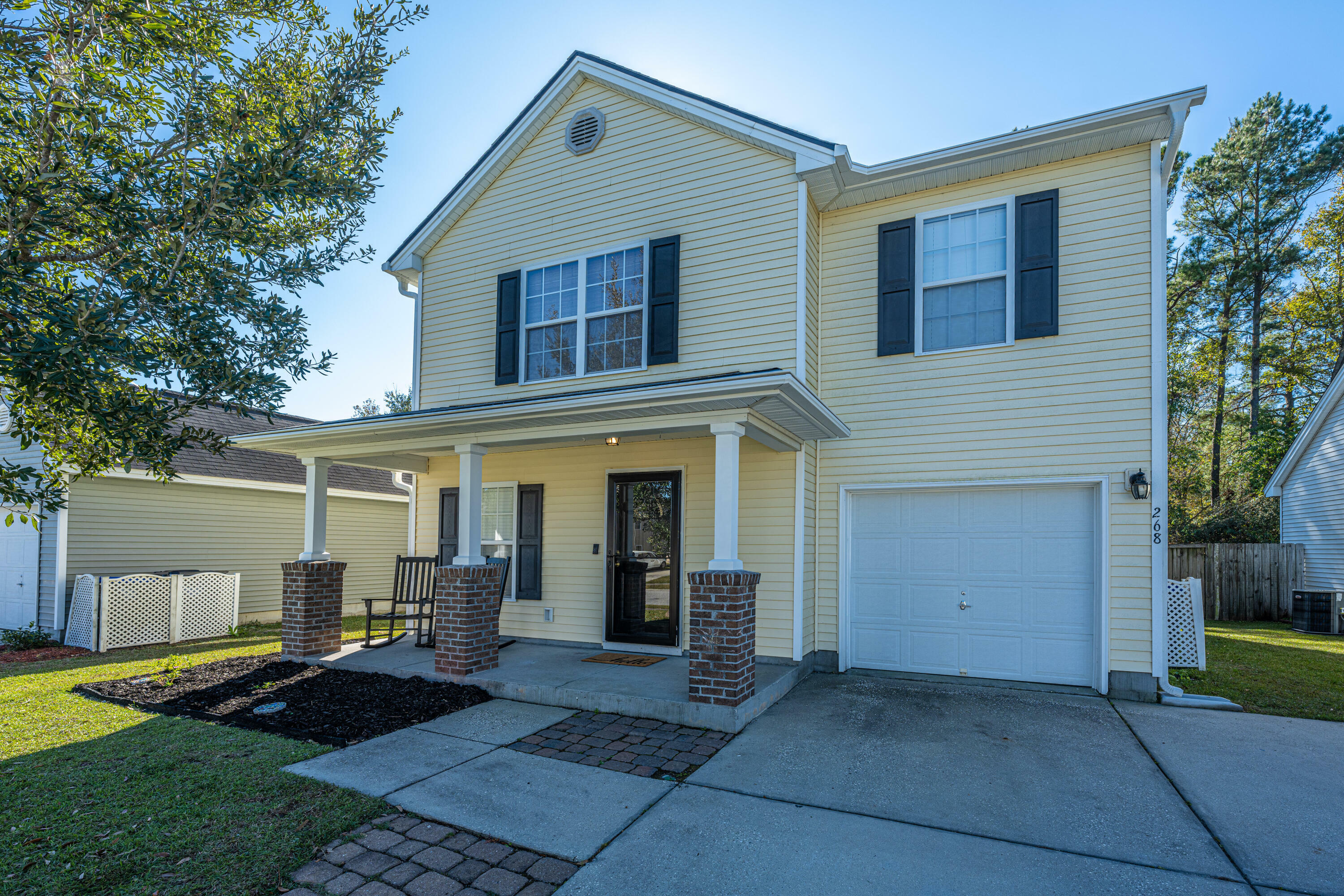 Property Photo: 268 Avonshire Drive SC 29483