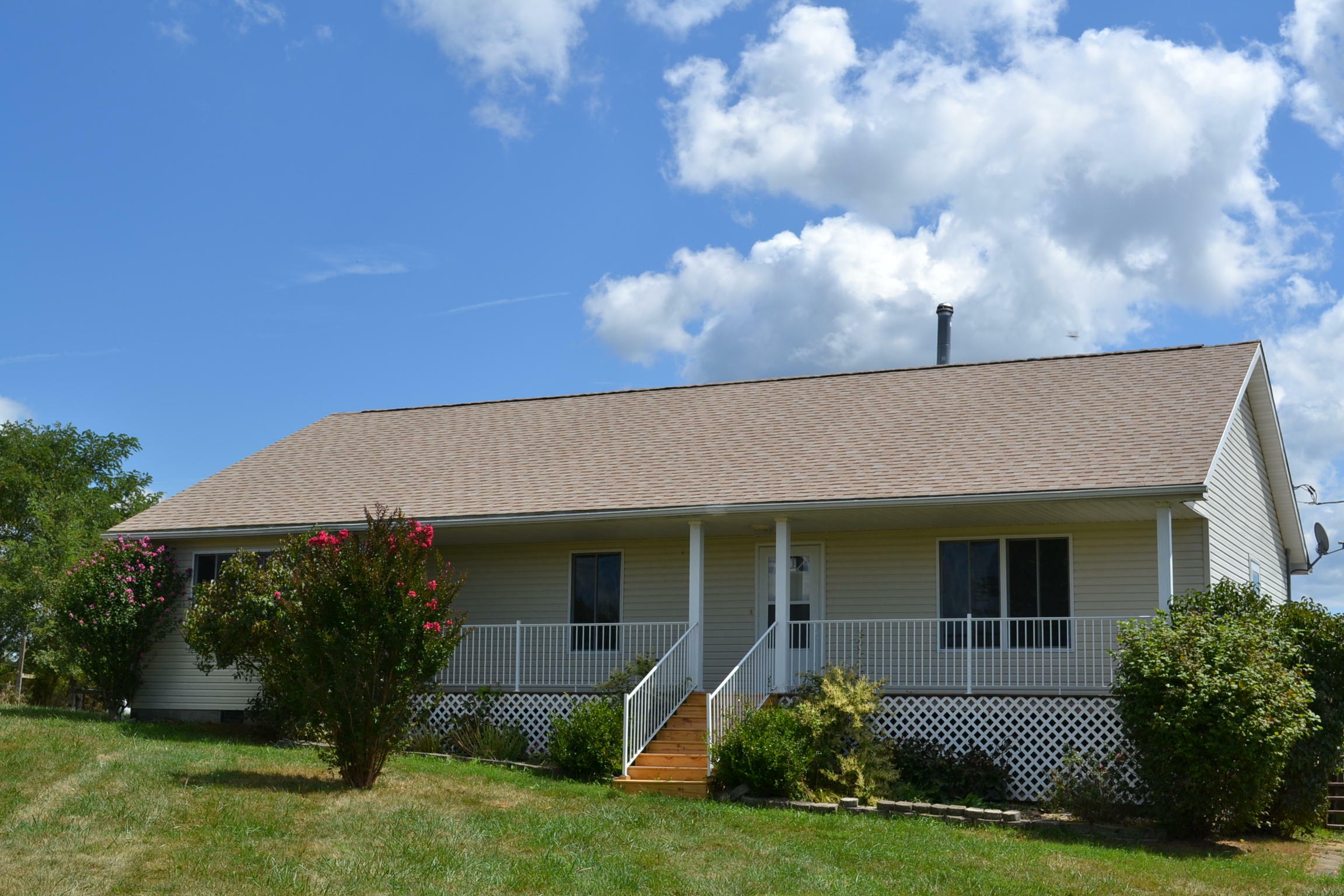 Property Photo:  1310 Moore Rd  WV 24976 