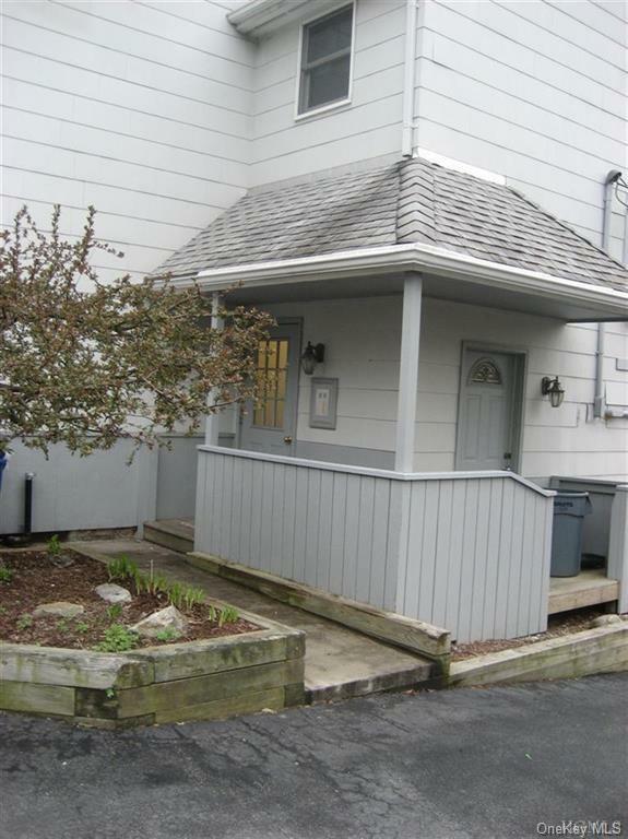 Property Photo:  1217 E Main Street 2C  NY 10588 