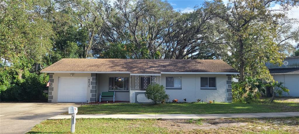 Property Photo: 4431 Watch Hill Rd FL 32808