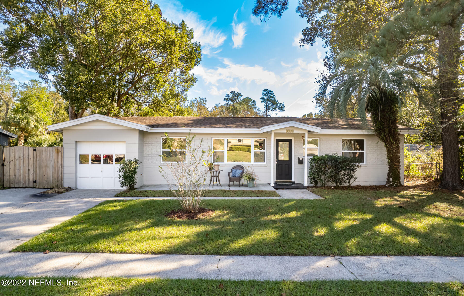 Property Photo:  2568 Hazel Drive  FL 32216 