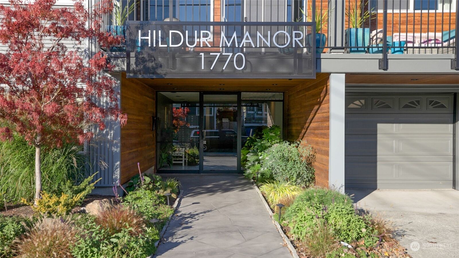 Property Photo:  1770 NW 58th Street 421  WA 98107 