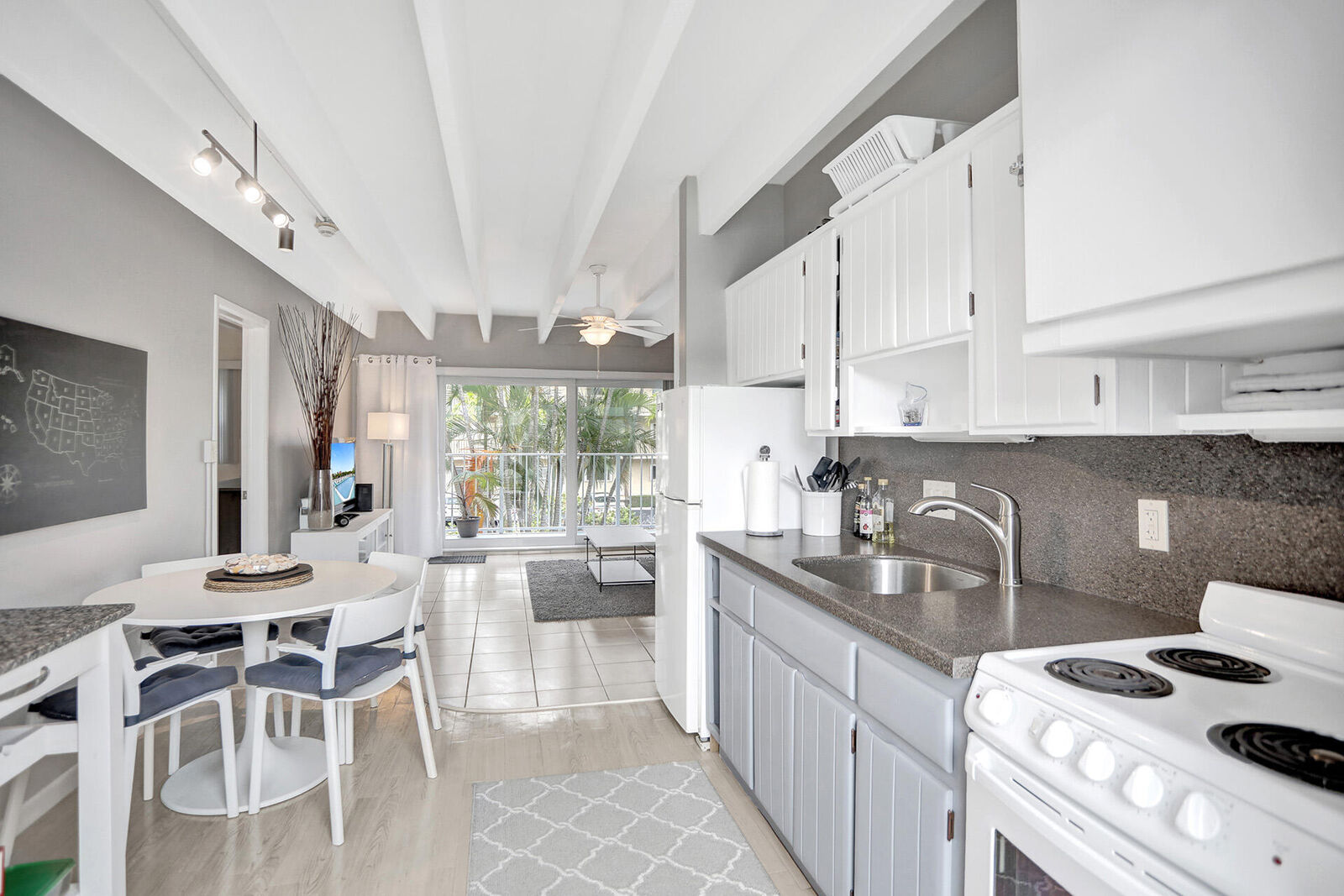 Property Photo: 4001 S Ocean Boulevard 210 FL 33480