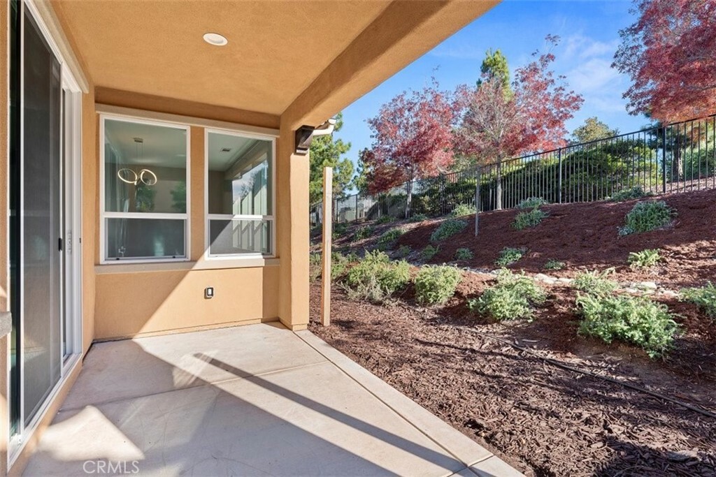 Property Photo:  5608 Aidan Way  CA 93455 