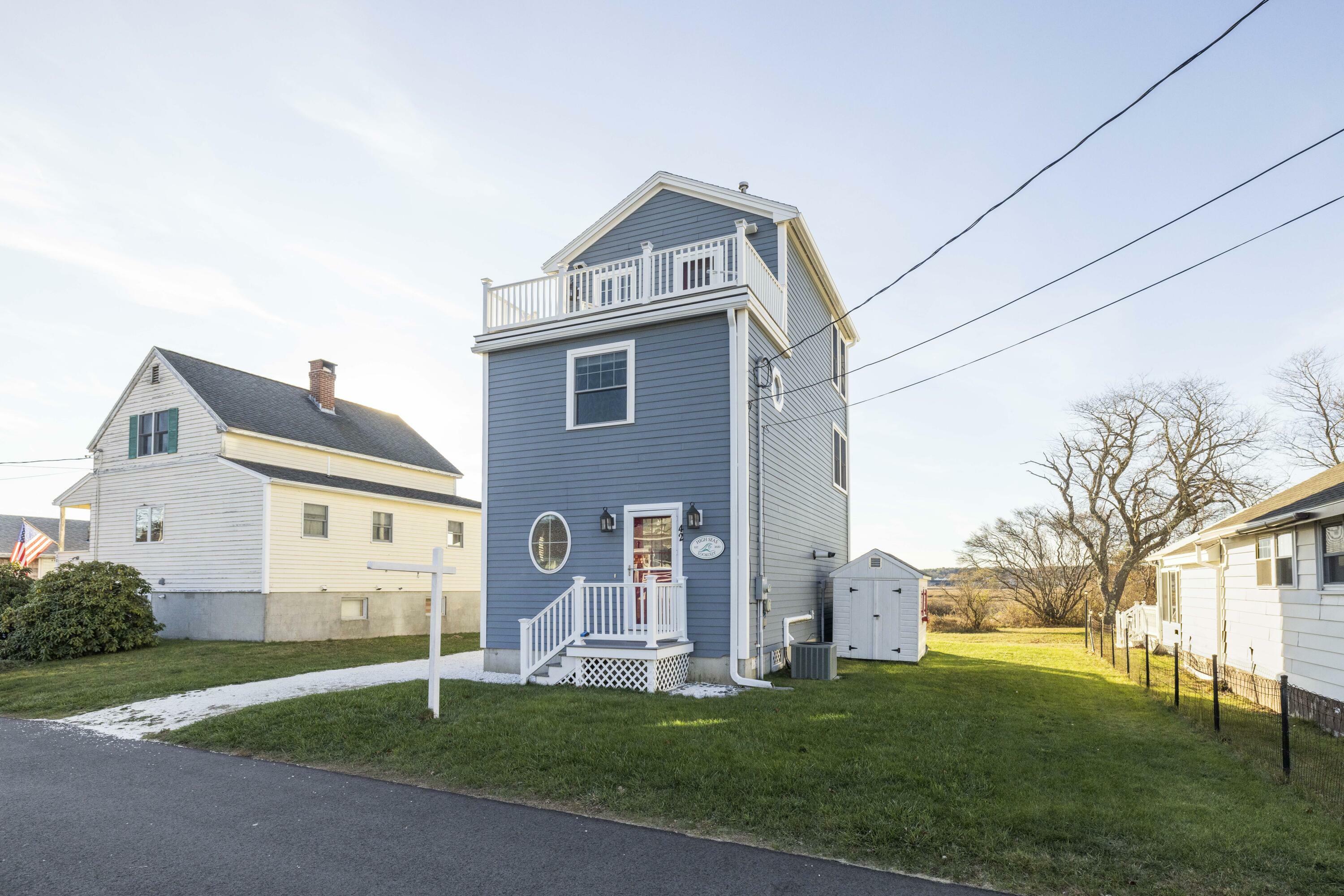 Property Photo: 42 Ox Cart Lane ME 04090