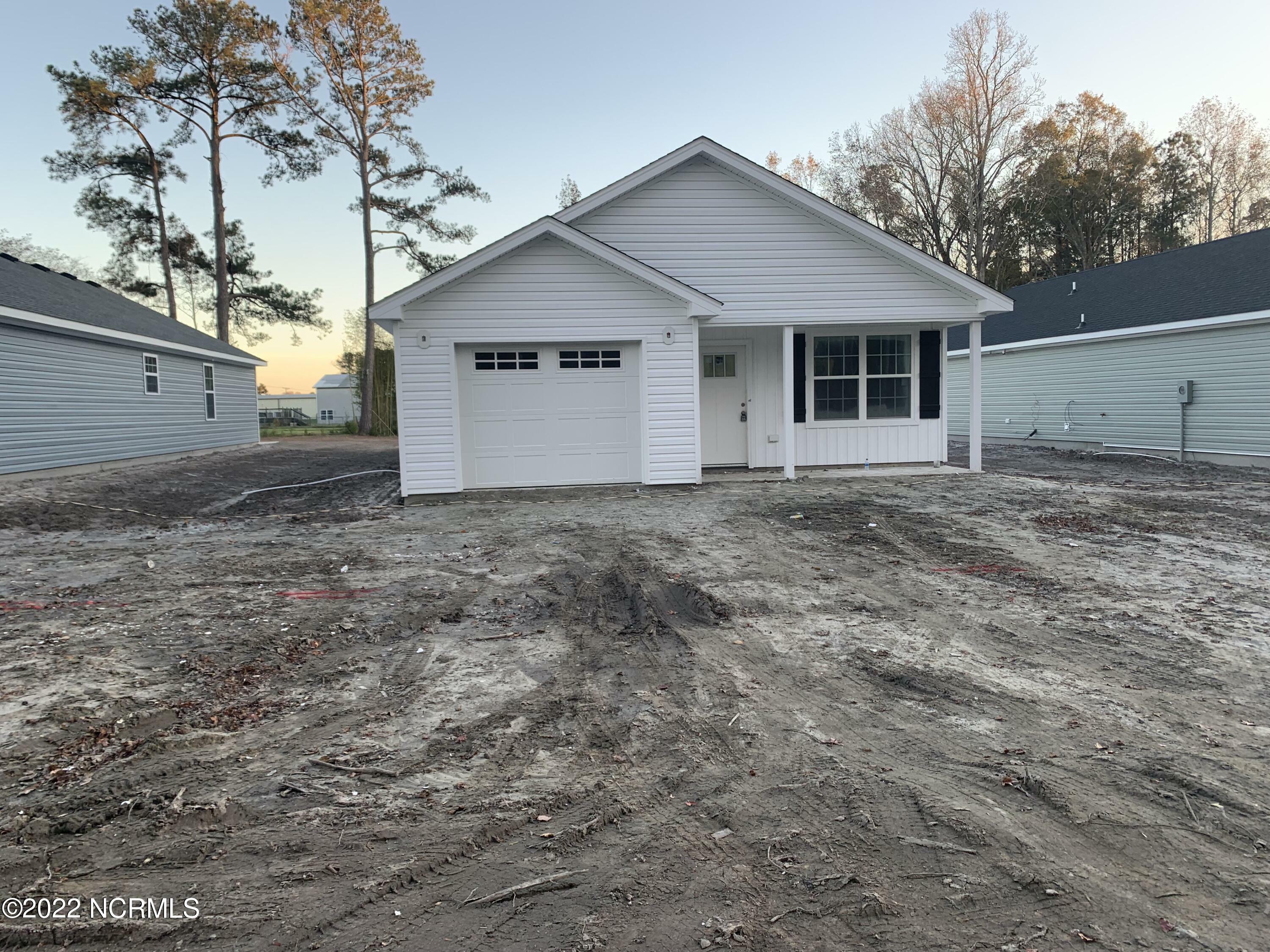 Property Photo:  103 Middle Street  NC 27917 