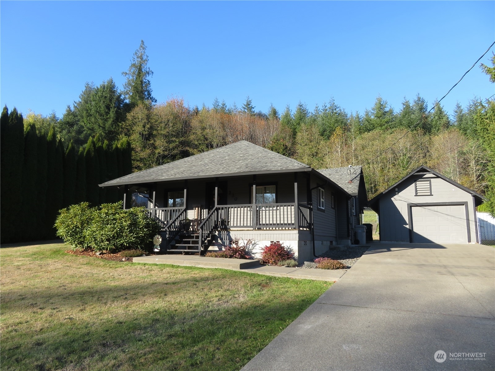 Property Photo:  220 E Beck  WA 98557 