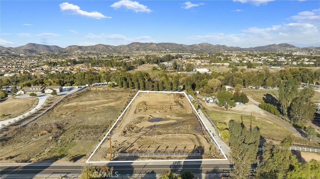 22720 Grand Avenue  Wildomar CA 92595 photo