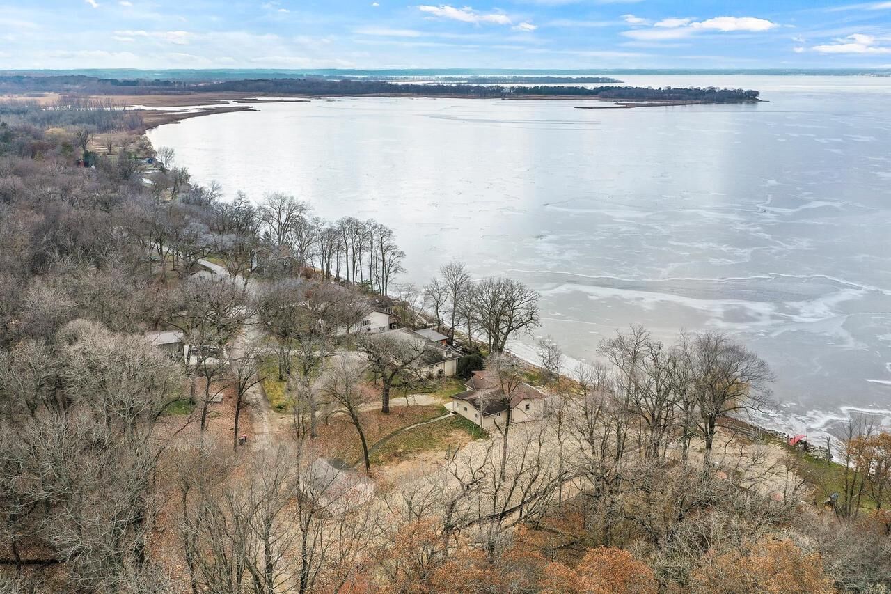 Property Photo:  N527 Haight Rd  WI 53538