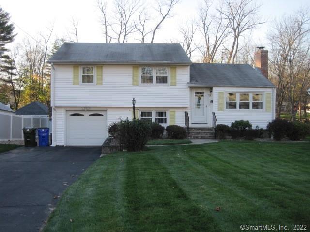 Property Photo: 71 Davenport Road CT 06110